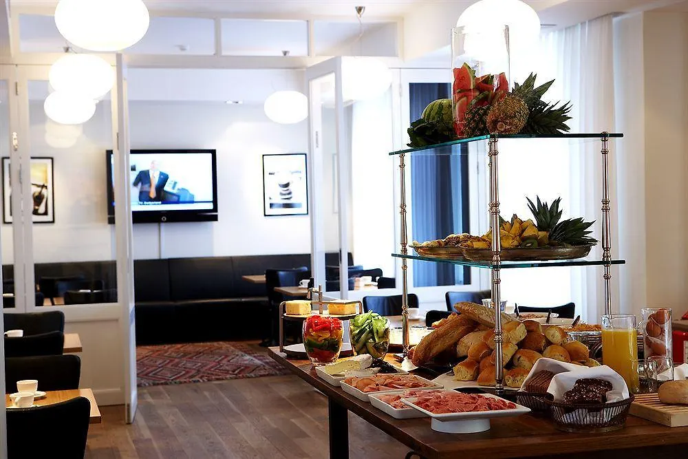 ****  Hotel Hans Copenhaga Dinamarca