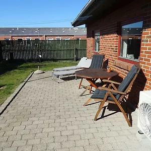 Fin Med Lukket Have Appartement Skagen